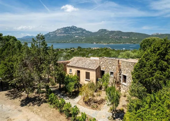 Daire In Sardinia With Sea View Olbia